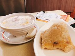 早餐A+C台山咸肉粽+粟米肉碎粥套餐-永盈茶餐厅(中山四路店)