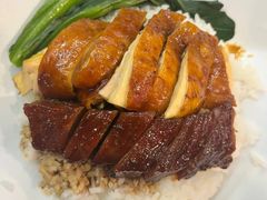 叉燒油雞飯-太兴烧味餐厅(香港机场店)