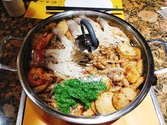 -黄记煌三汁焖锅(金凤万达广场店)