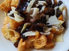 -侬佳蒸菜馆(听潮店)