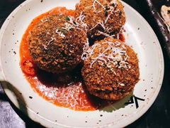 墨鱼芝士饭团-KCOOKING概念韩餐(世茂52+店)