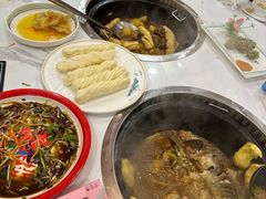 -九妹农家大铁锅东北菜(江湾店)