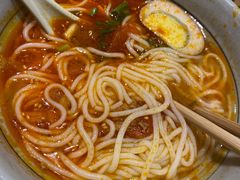 -呼啦面馆·头牌豌杂面(爱琴海店)
