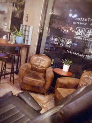 休息区-异族刺青创意工作室