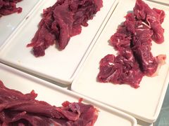 -潮牛岛·潮汕鲜切牛肉自助火锅(无锡首店)