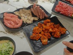 -啊美丽炭火烤肉(滑翔一店)