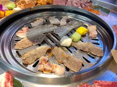-哈哈碳都·牛肋条无限自助烤肉(台江万达店)