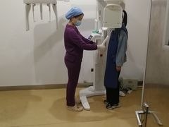 -赫尔森口腔·牙齿种植修复