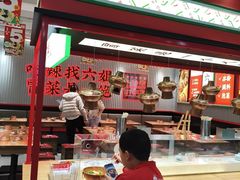 -成都你六姐·牛肉冒菜(信泰中心商场店)