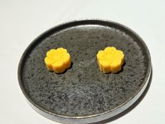 燕窝绿豆糕-荣轩(新荣记环球金融中心店)