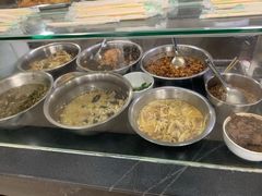 -老西白点心店