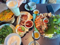 -大头虾越式风味餐厅(光明广场店)