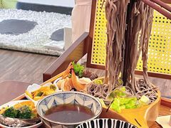 悬浮挂面-小银家日式简餐(中信丹阳花园店)