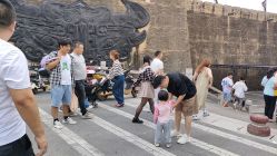 -OM瑜伽教练培训学院