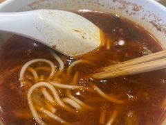 -三千粉牛肉米粉(来客茂店)