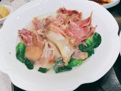 椒盐咸蹄髈-新南华大酒店(广中店)