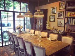 -SISTERS BAR RESTAURANT川意酒馆(嘉善老市H楼店)