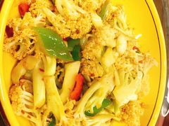 -人民公社铁锅炖·东北菜(卫国道店)