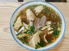 -清真·白家牛肉罩火烧老店(育才街店)