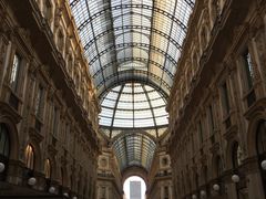 -文艺复兴百货(米兰大教堂广场店)