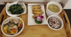 -卓玥国际月子会所(罗山路店)