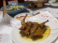 -鸽子侯·家宴·平价海鲜(绿地店)