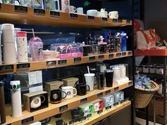 零售区-星巴克(南京狮子桥店)