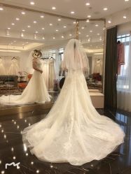 点击看大图 -拉瑞娜LaReine婚纱礼服高级定制