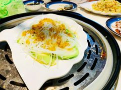 蒜蓉粉丝蒸丝瓜-蔚海之都·象山蒸汽海鲜(仙霞路店)