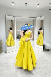 -Renee芮亦婚纱(原丽莎)