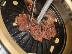 -炼火烤肉店