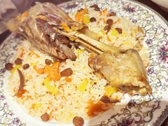 -盾亚新疆餐厅(松江万达广场店)