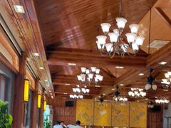 -鹰龙海畔度假酒店(咸祥店)