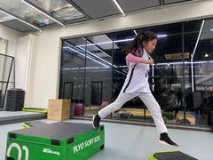 -Liking Fit24小时智能健身(金汇路韩国街店)