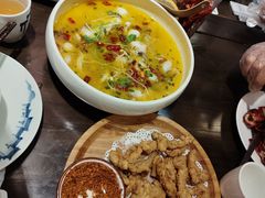 -聚汇三少·龙虾·中餐厅(莫邪路新天地店)