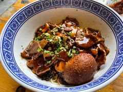 -沪西老弄堂面馆(定西路店)