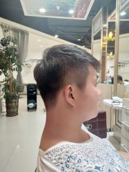 -朗峰专业美发沙龙