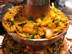 -炉小二铜锅牛蛙•川湘菜(三里屯店)