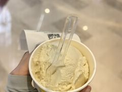 -Inside Scoop Suria KLCC