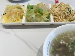 -一头牛馅饼店总店(卫工街店)