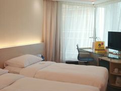 -香港皇家太平洋酒店