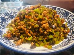 -蜗牛小馆醉乡民谣云南菜(惠新西里店)