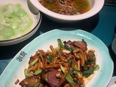 -呷湘厨·鱼汤捞饭·剁椒鱼头·湘菜(国家会展中心店)