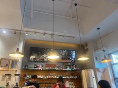 -Be Lived Cafe比例咖啡(摩天轮店)