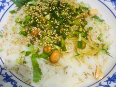 -甘掌门·化州驰名牛杂粉(越秀店)