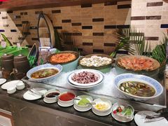 自助取餐区-乐咖啡西餐厅(太湖皇冠假日酒店)