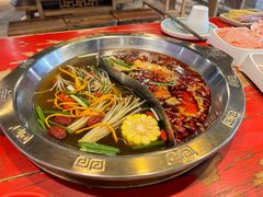 -宽窄巷子鲜牛火锅(北京首店)