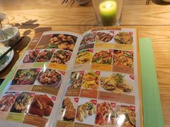 -大头虾越式风味餐厅(光明广场店)