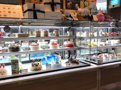 面包甜点陈列柜-巴黎贝甜(国贸店)