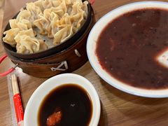 -驴肉蒸饺杭州小笼包